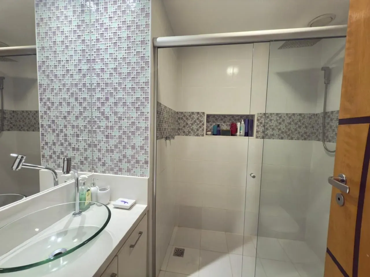 Apartamento duplex mobiliado com 4 quartos e 4 banheiros — photo 26