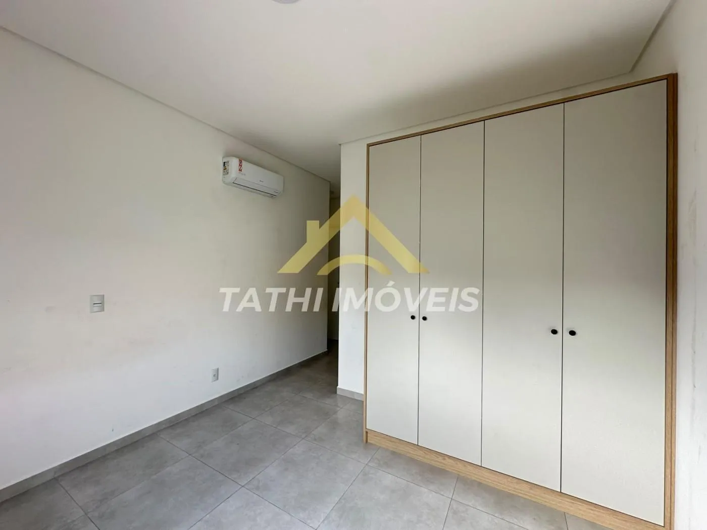 2-bedroom apartment with air conditioning in the suite — photo 20