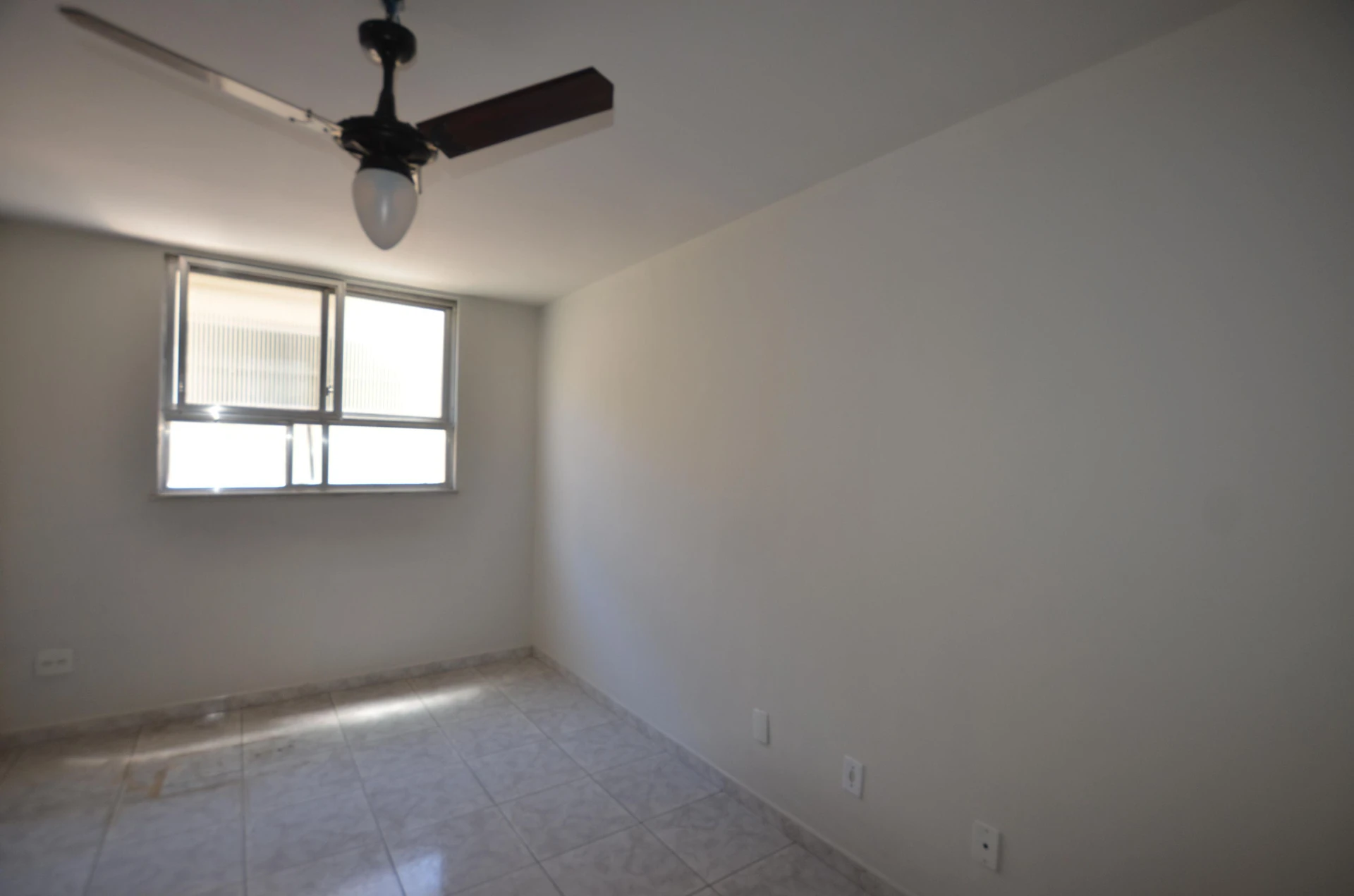 Apartamento sem mobília com cozinha separada e 2 quartos — photo 38