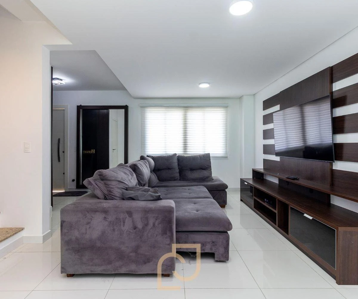 175 m² furnished house with 3 bedrooms, 3 baths, 2 parking