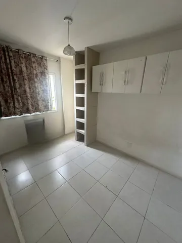 64 m² apartment with 3 bedrooms and 2 bathrooms — photo 9