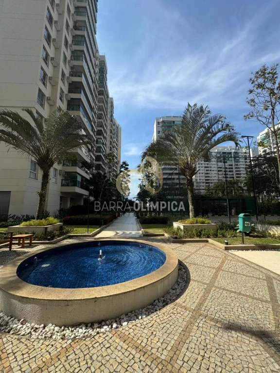 Furnished 2-bedroom apartment with a private BBQ — photo 30