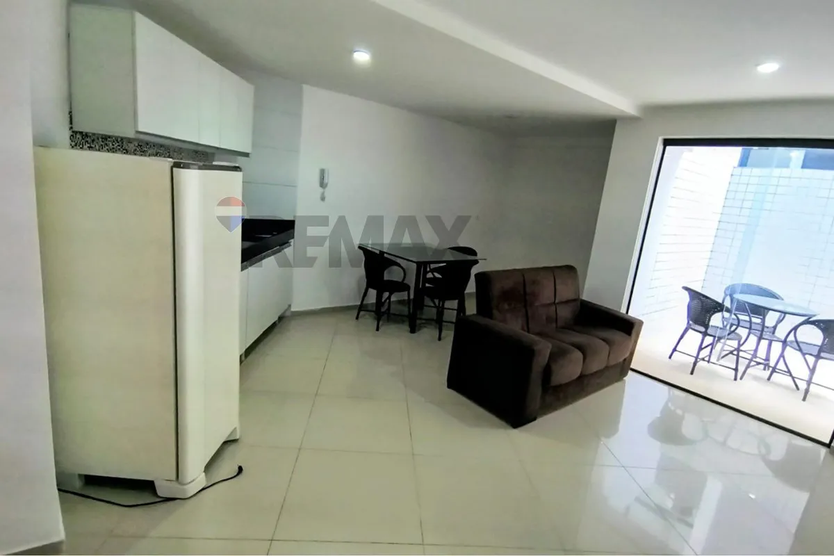 Furnished 1-bedroom apartment with built-in wardrobes — photo 8