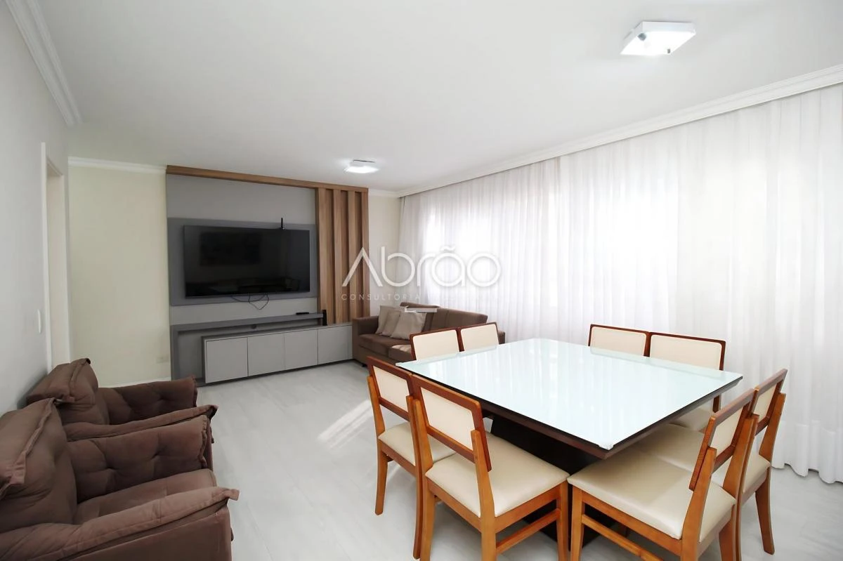 Apartamento de 3 dormitorios con cocina separada — photo 2