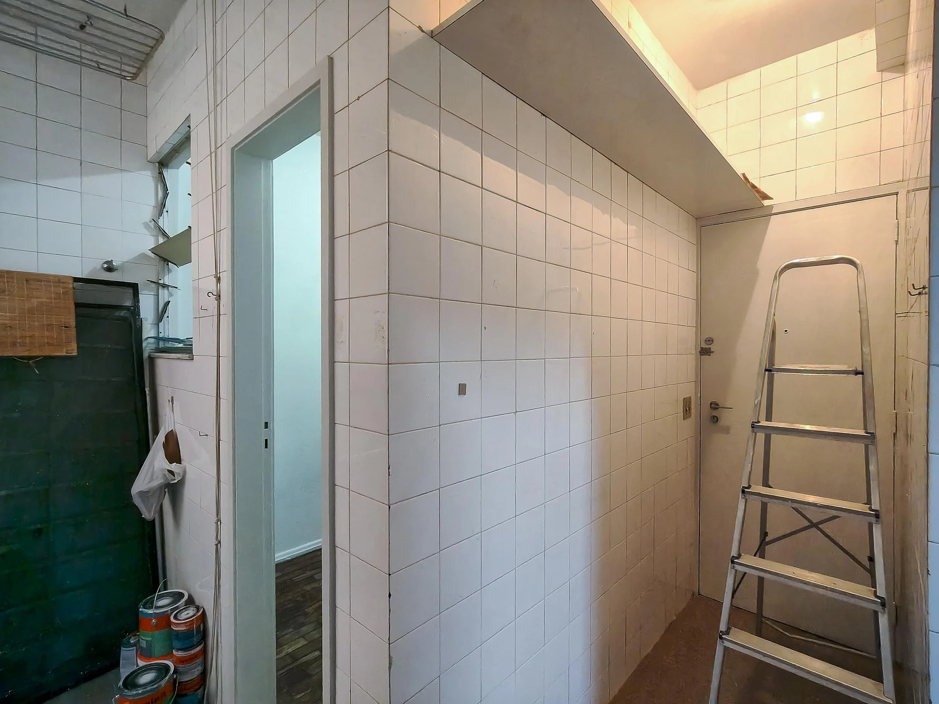 Furnished 4-bedroom apartment with 3 bathrooms — photo 55
