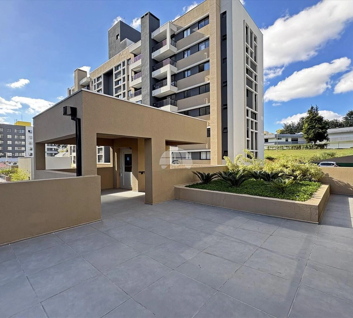 3-bedroom apartment with a dryer in Curitiba — photo 13