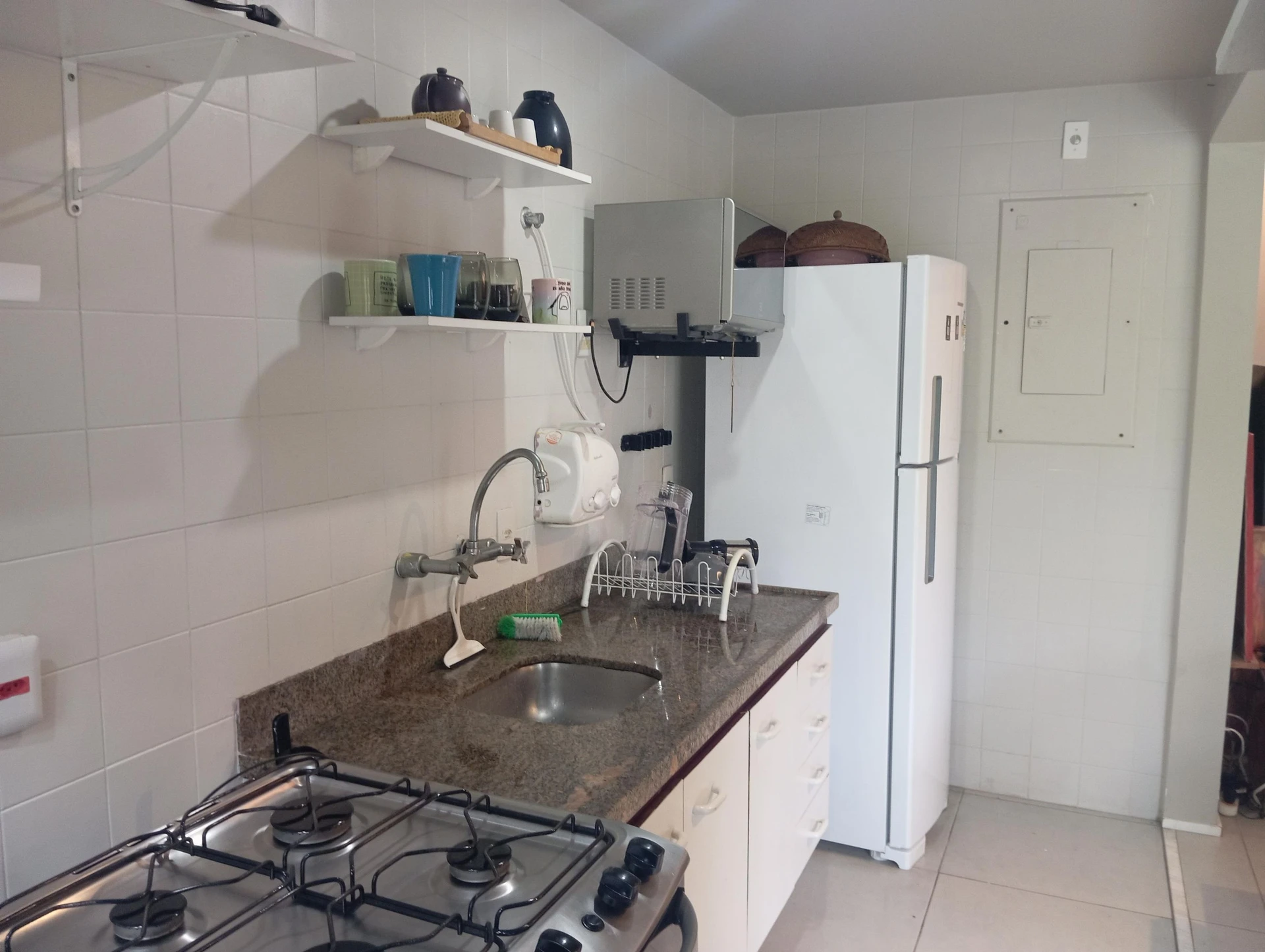Apartamento mobiliado com 1 quarto e varanda fechada — photo 13