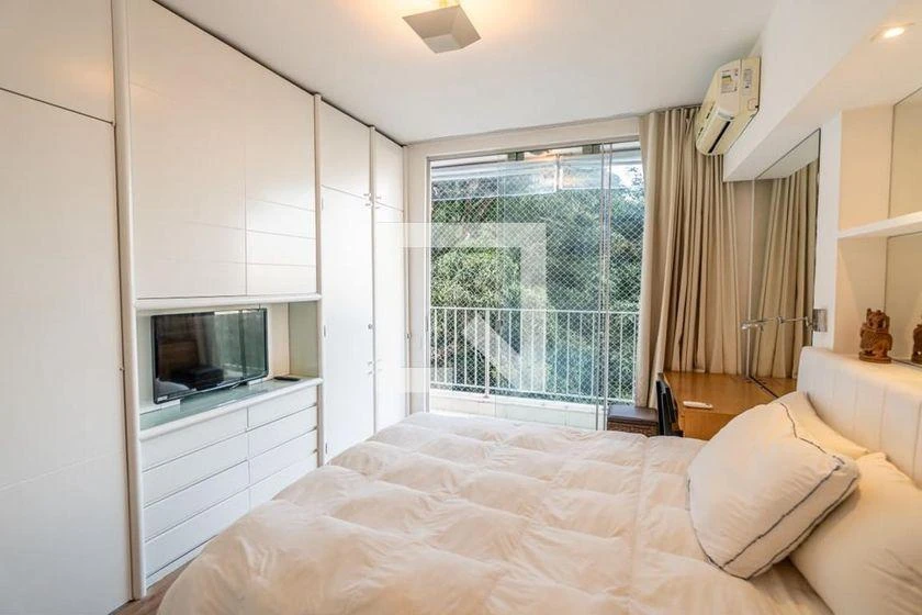 125 m² apartment with 4 bedrooms and two parking spaces — photo 32