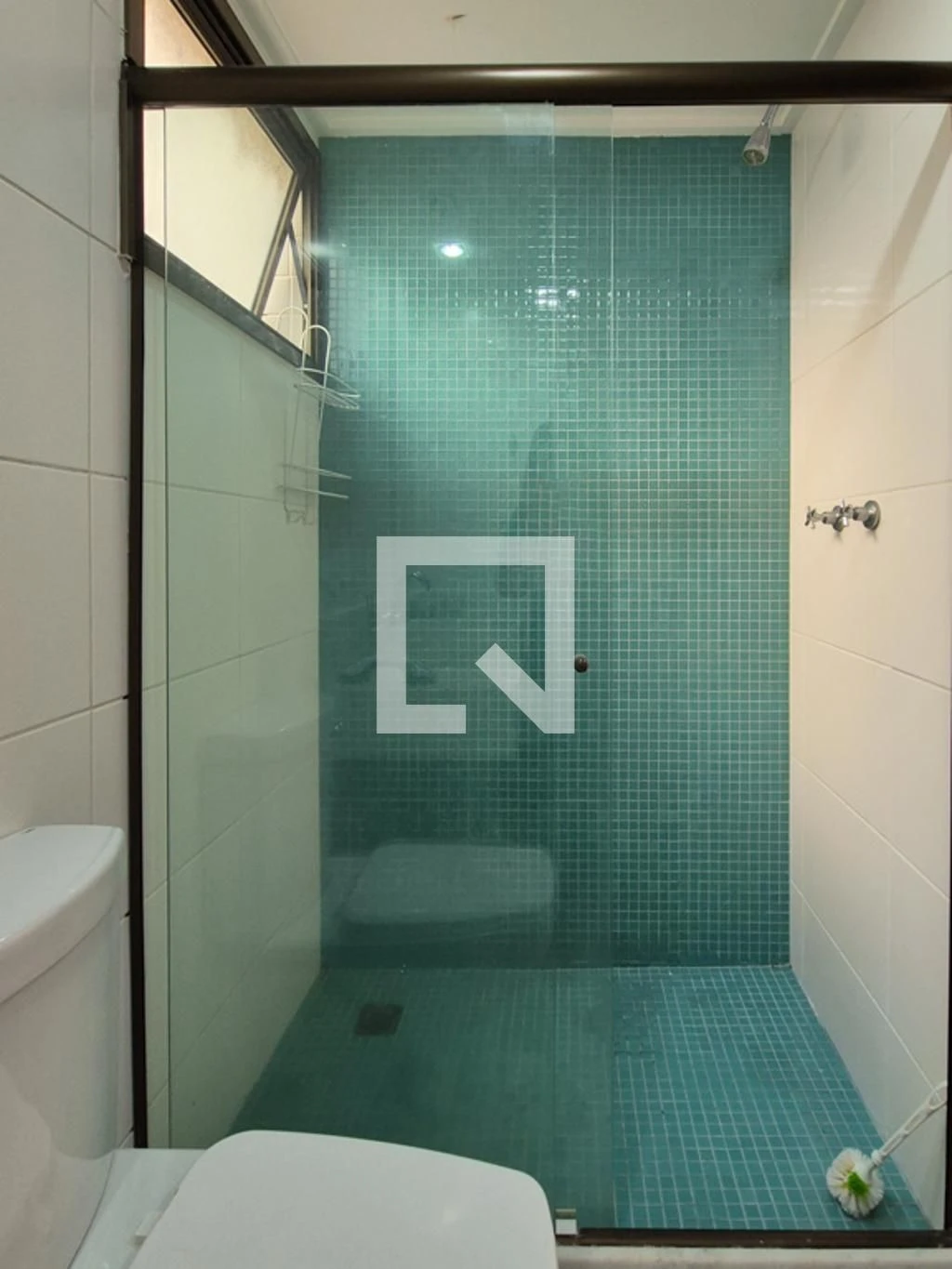 Furnished apartment with 5 en-suite bedrooms and terrace — photo 15