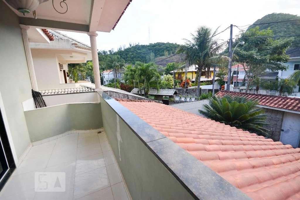 5-bedroom house with 6 bathrooms, 500 m² and 4 parking — photo 11