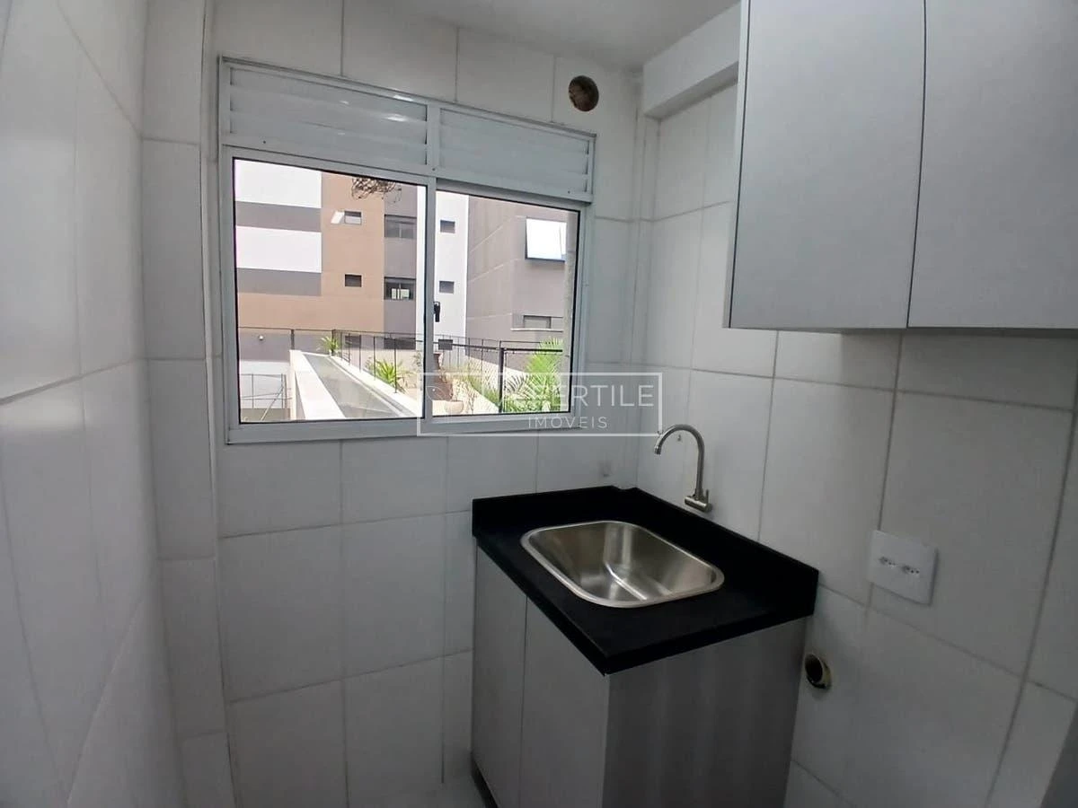 Apartamento com piso de madeira ou laminado, Vila Izabel — photo 25