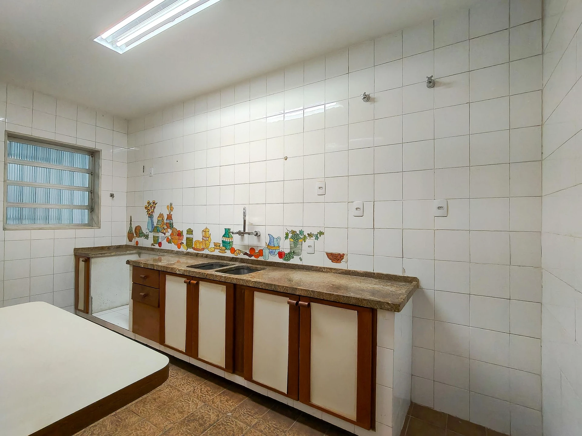 House for rent with 5 bedrooms and 8 bathrooms — photo 2