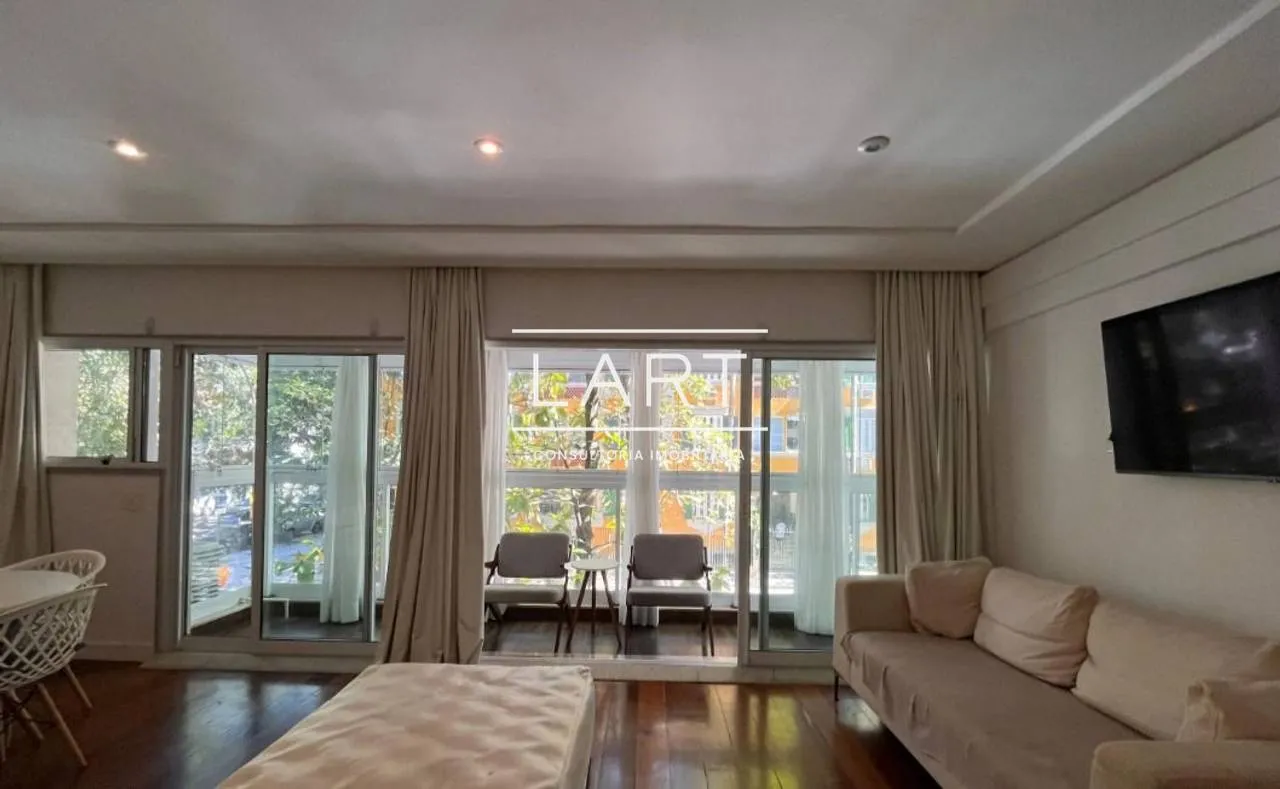 Furnished apartment, 170 m², with a glass-enclosed balcony — photo 5