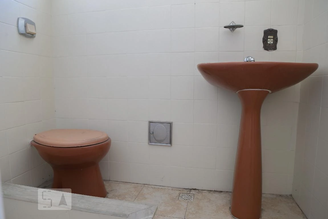 Casa com cozinha separada, 4 quartos e 3 banheiros — photo 24