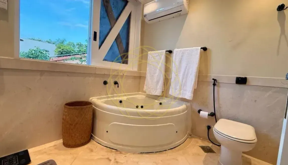 Casa para locação com 4 quartos e 5 banheiros — photo 10