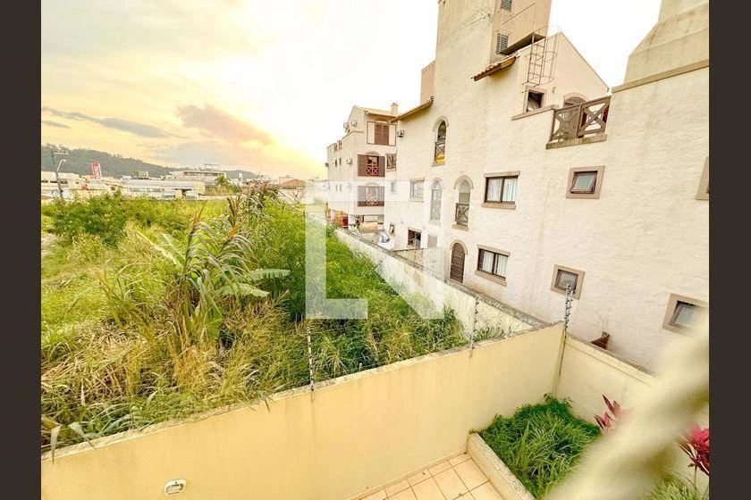 Apartamento com cozinha separada e 2 quartos e 1 vaga — photo 26