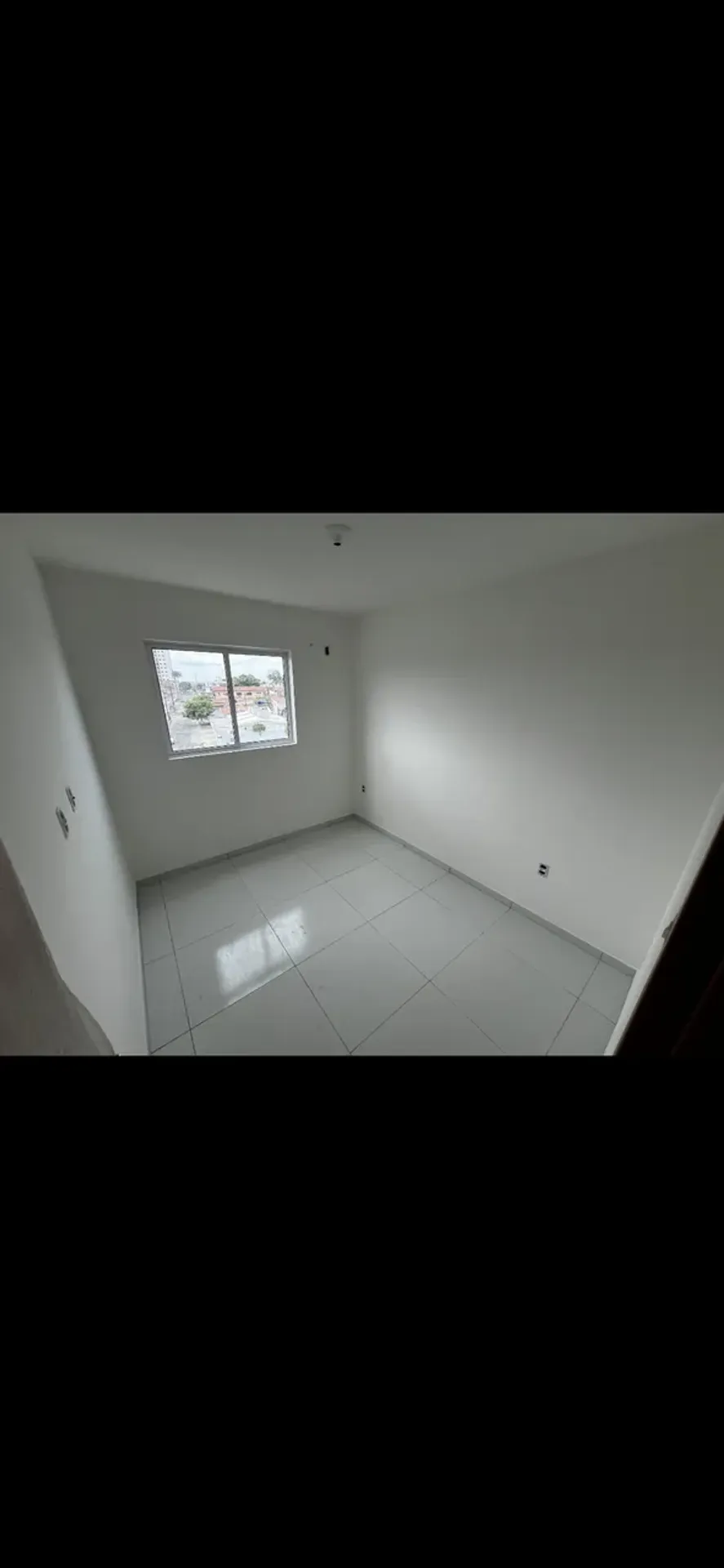 2-bedroom apartment with 1 en-suite and 2 bathrooms — photo 9