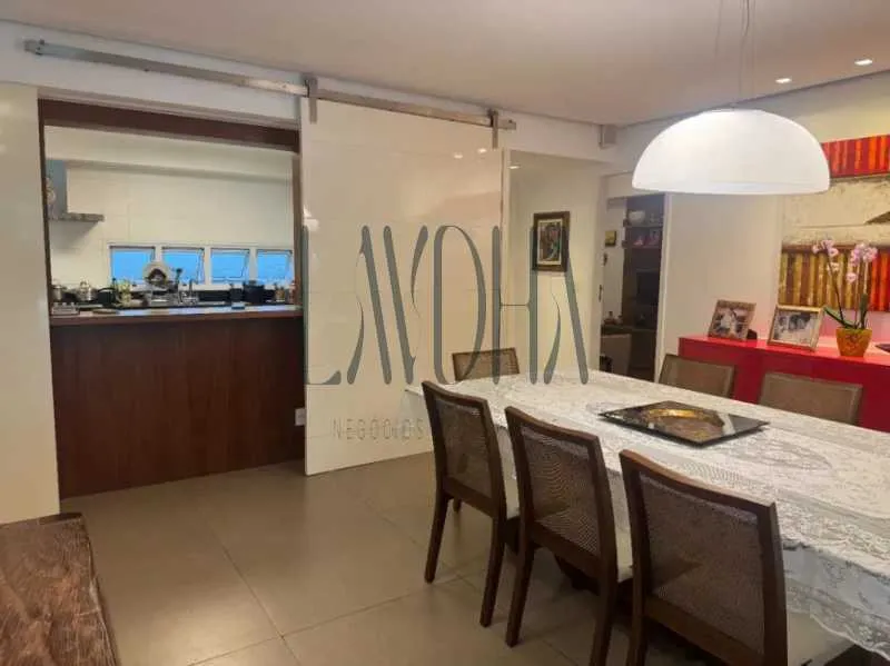 Apartamento mobiliado com 4 quartos e 5 banheiros — photo 5