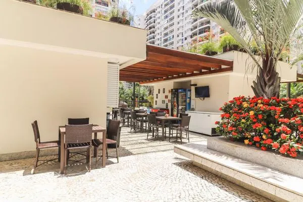 Furnished 69 m² apartment with 2 bedrooms and 2 baths — photo 26