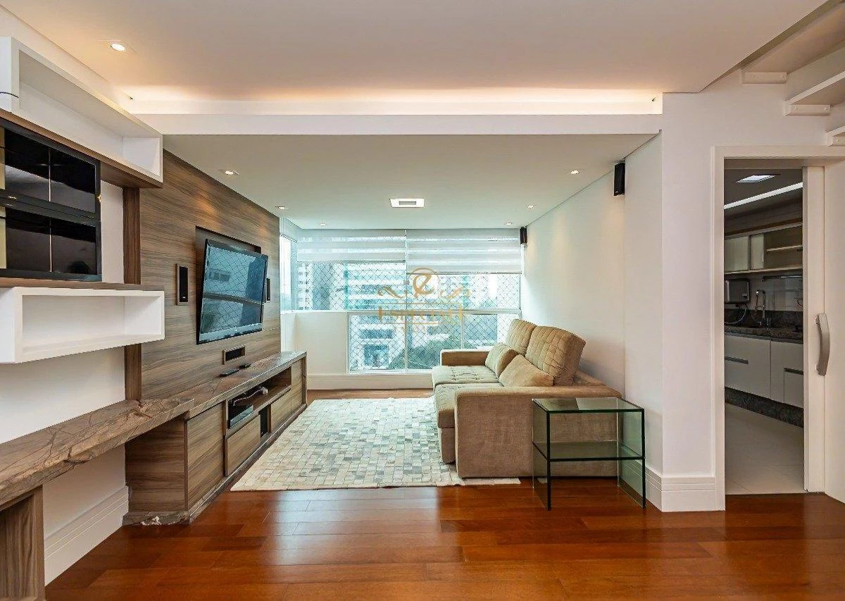 Apartamento, 193 m², com banheira — photo 7