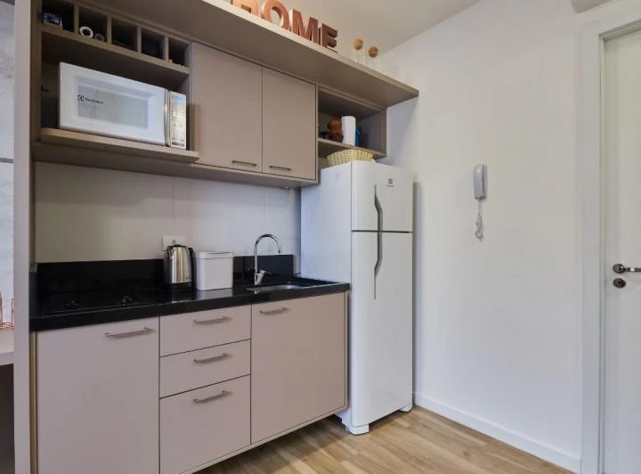 Apartamento de 1 quarto de 19 m² com box de vidro — photo 7
