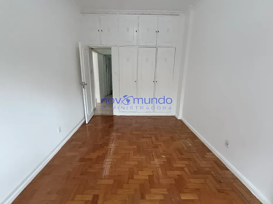 Unfurnished 2-bedroom apartment with 2 bathrooms — photo 9