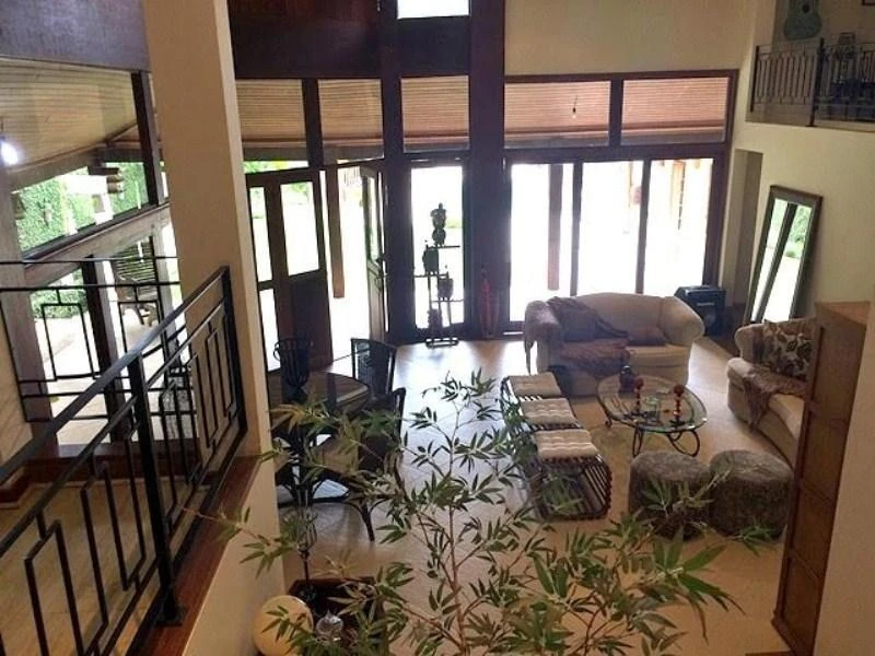 Furnished house 945 m² with 4 bedrooms and 5 bathrooms — photo 20