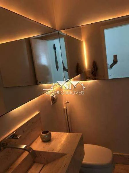 Будинок у закритому містечку з 6 спальнями-сюїтами 470 м² — photo 6