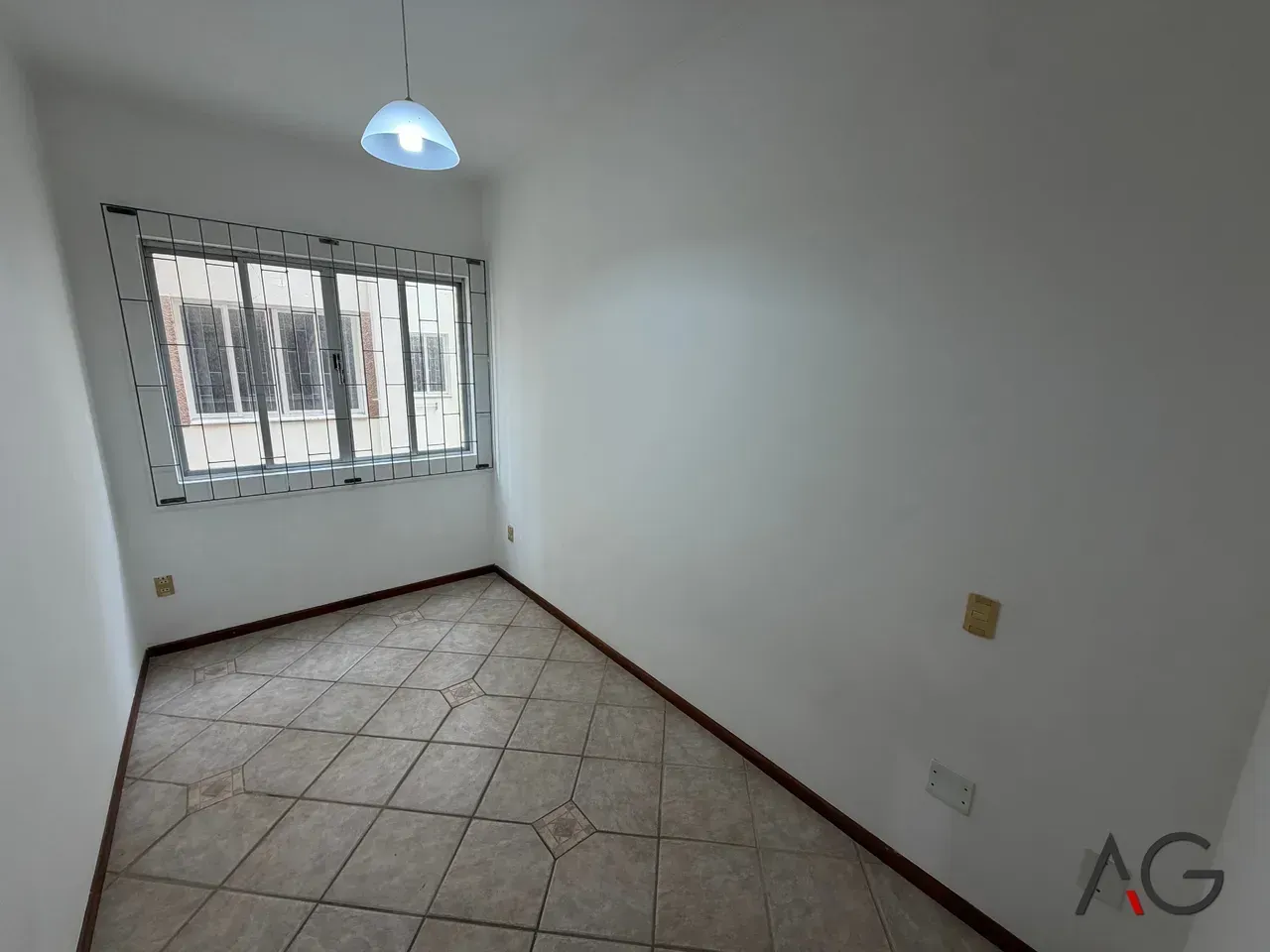 2-bedroom apartment, 60 m² — photo 3