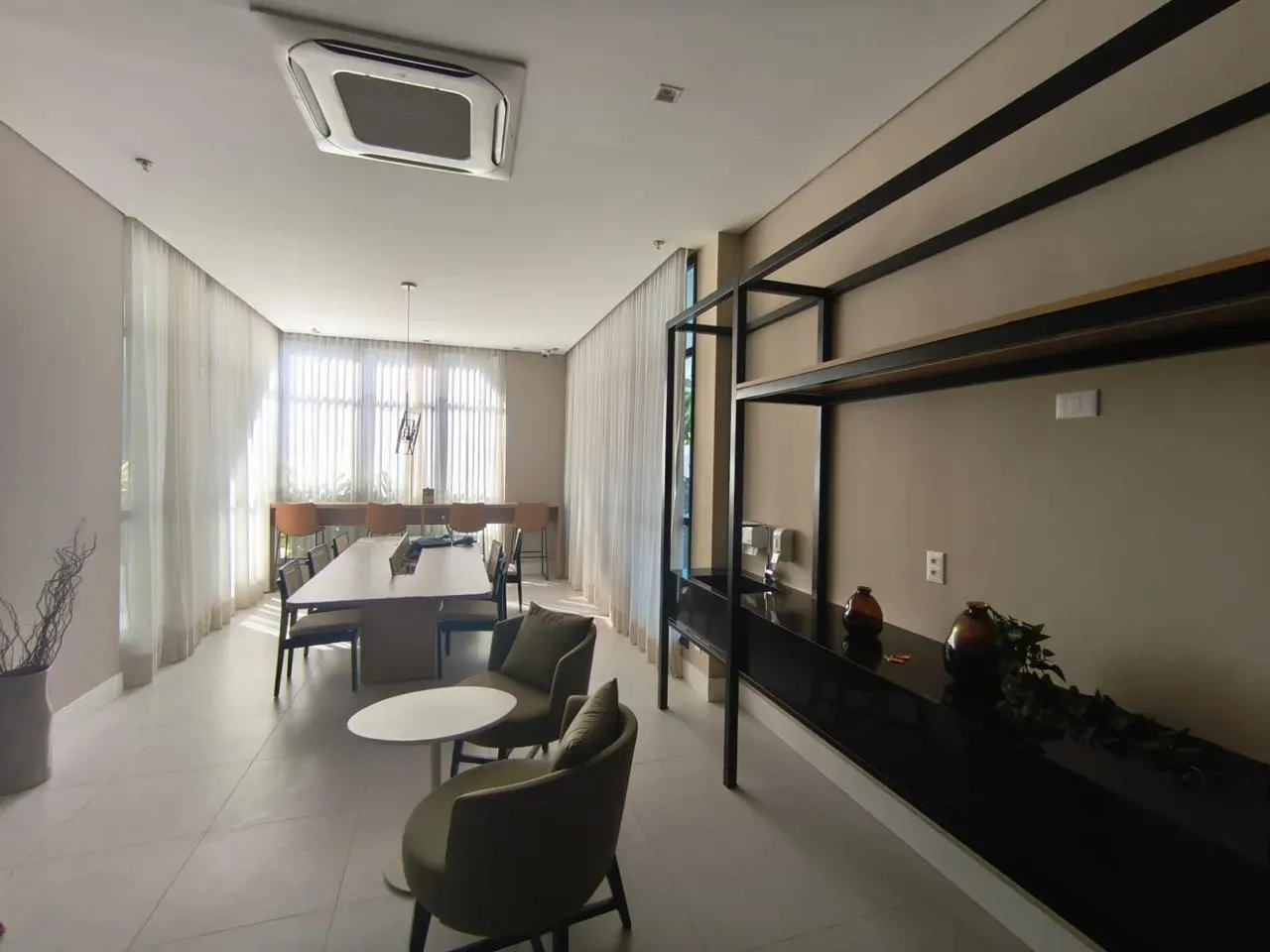 70 m² apartment with 2 bedrooms and a balcony — photo 31