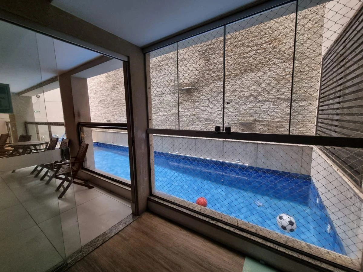 4-bedroom apartment in a building with a sauna — photo 35
