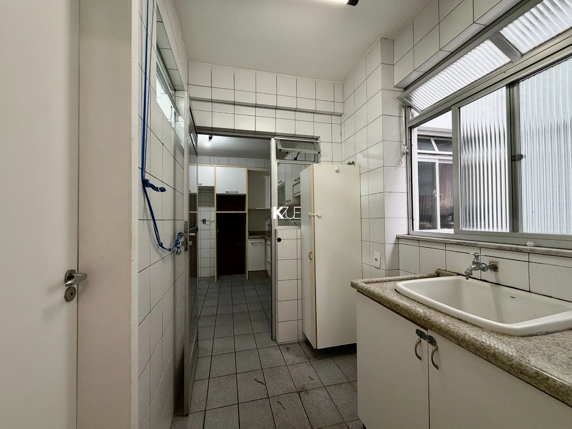 2-bedroom apartment with a home office in Florianópolis — photo 17