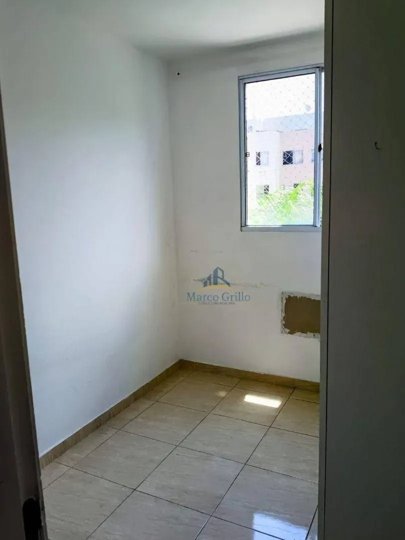 Apartamento com 2 quartos, 1 banheiro e 45 m² — photo 33