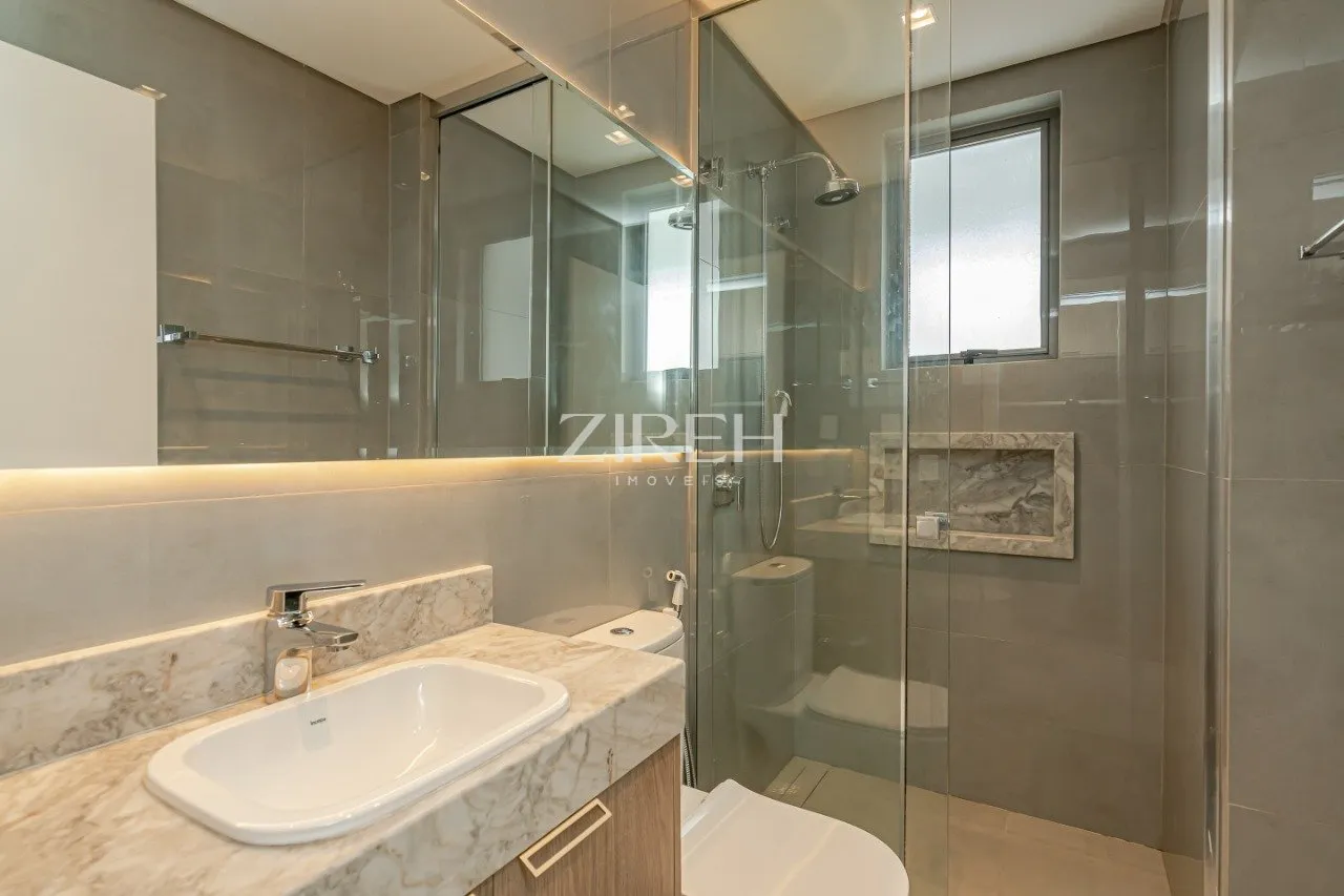 186 m² apartment with 3 en-suite bedrooms and 3 parking — photo 28