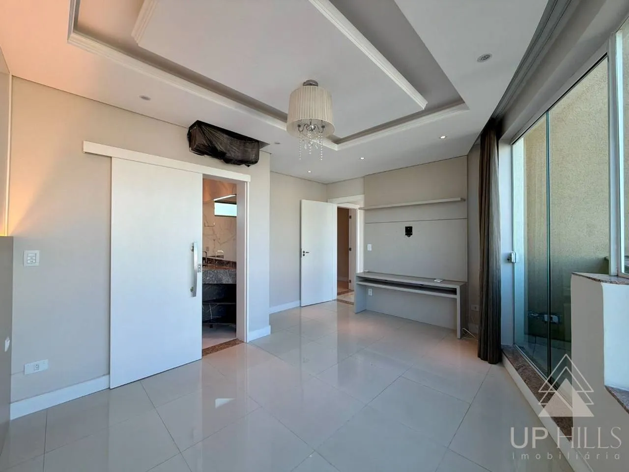 Casa com 3 suítes e cozinha aberta com fogão a gás — photo 34