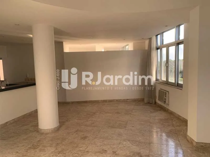 One-bedroom, 55 m² apartment in Rio de Janeiro — photo 14