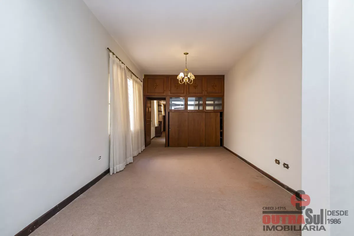 Casa com 2 dormitórios e 4 banheiros para locação — photo 5