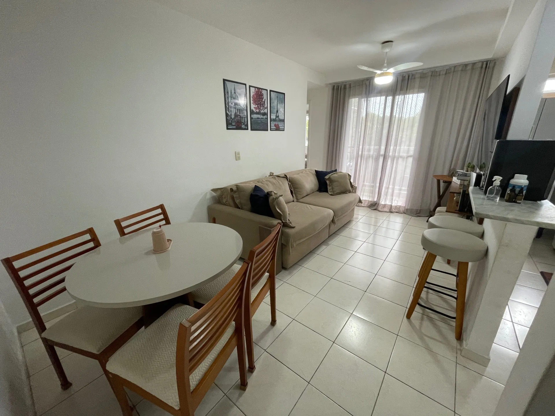 Furnished 52 m² apartment with 2 bedrooms and 1 parking spot — photo 10