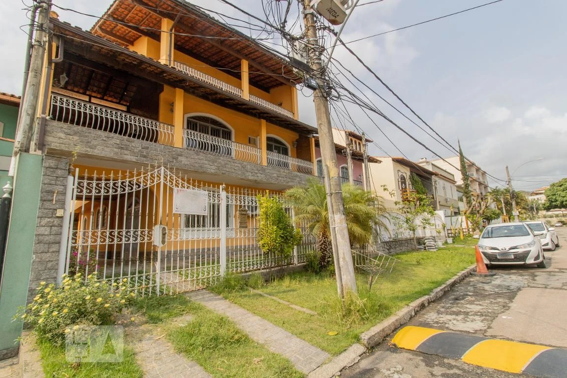 Rental house with 4 bedrooms and a private garden — photo 78