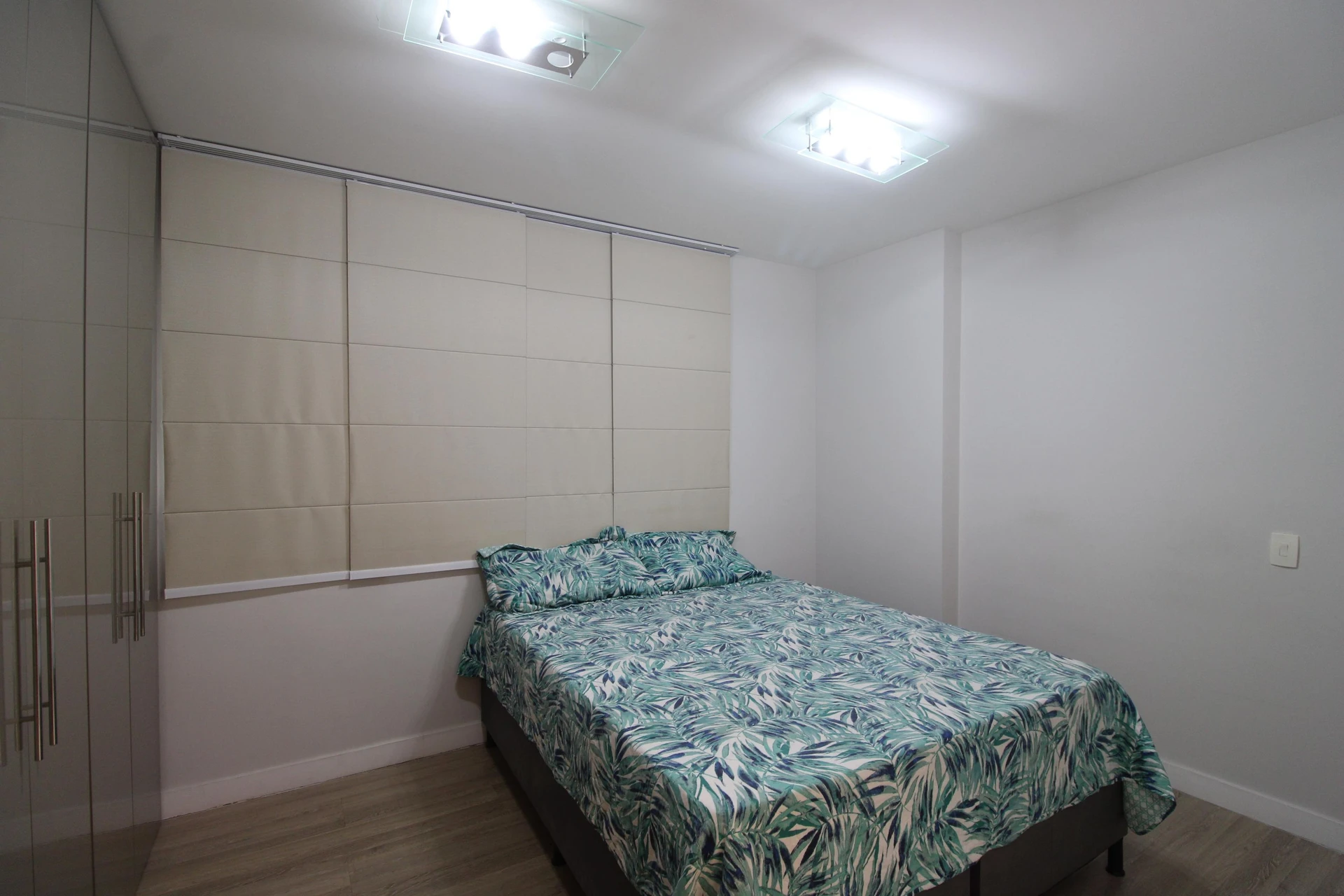 3-bedroom apartment in a building with a sauna — photo 18