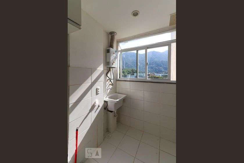 Apartamento para alugar com 3 quartos e vista das montanhas — photo 42