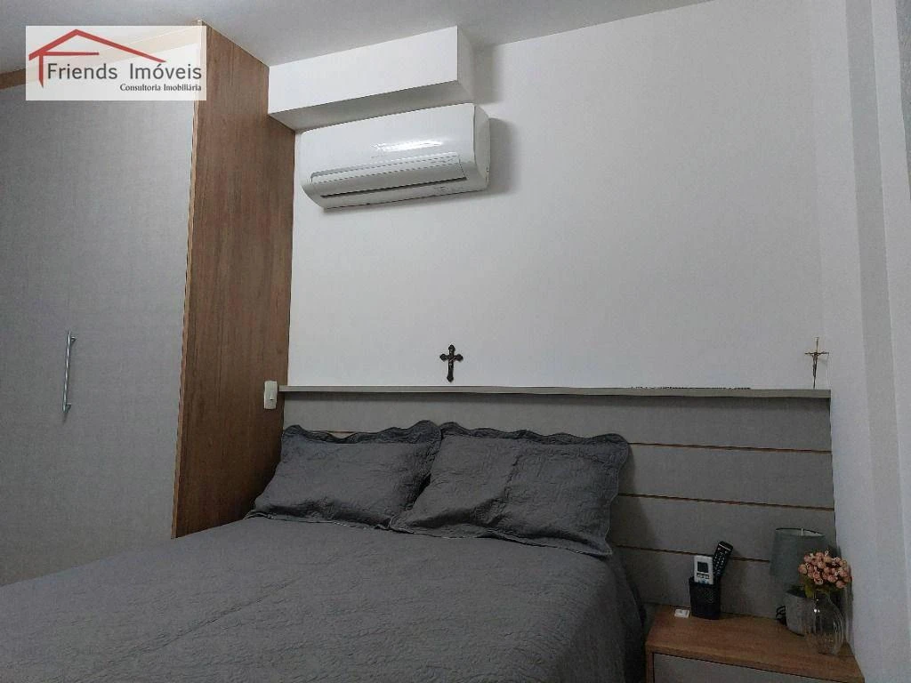 4-bedroom apartment in a building with a sauna — photo 12
