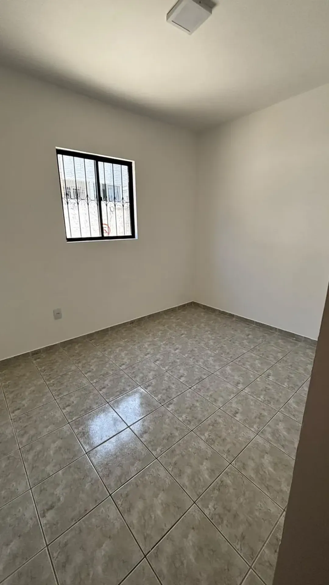3-bedroom apartment, 1 with its own bathroom, 69 m² — photo 8