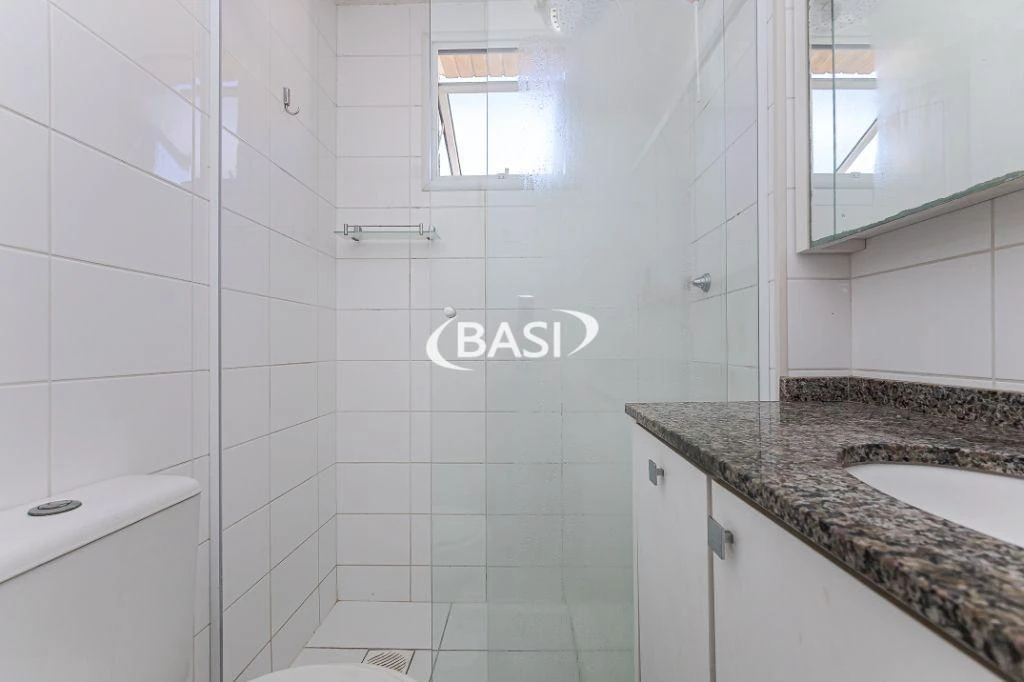 70 m² apartment with a home office and a washing machine — photo 40