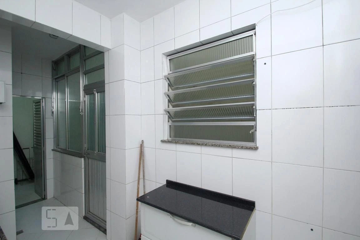 Washing machine in a 2-bedroom apartment, 74 m² — photo 31