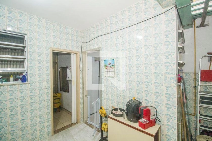 Furnished 2-bedroom apartment with 2 bathrooms — photo 8