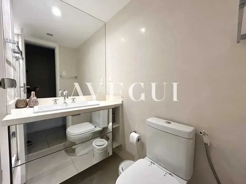 Furnished 2-bedroom apartment with a glassed-in balcony — photo 12