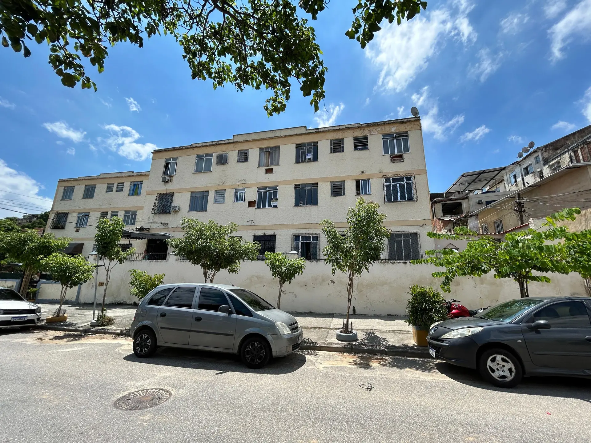 Apartamento sin amueblar con 1 dormitorio y suelo cerámico — photo 27