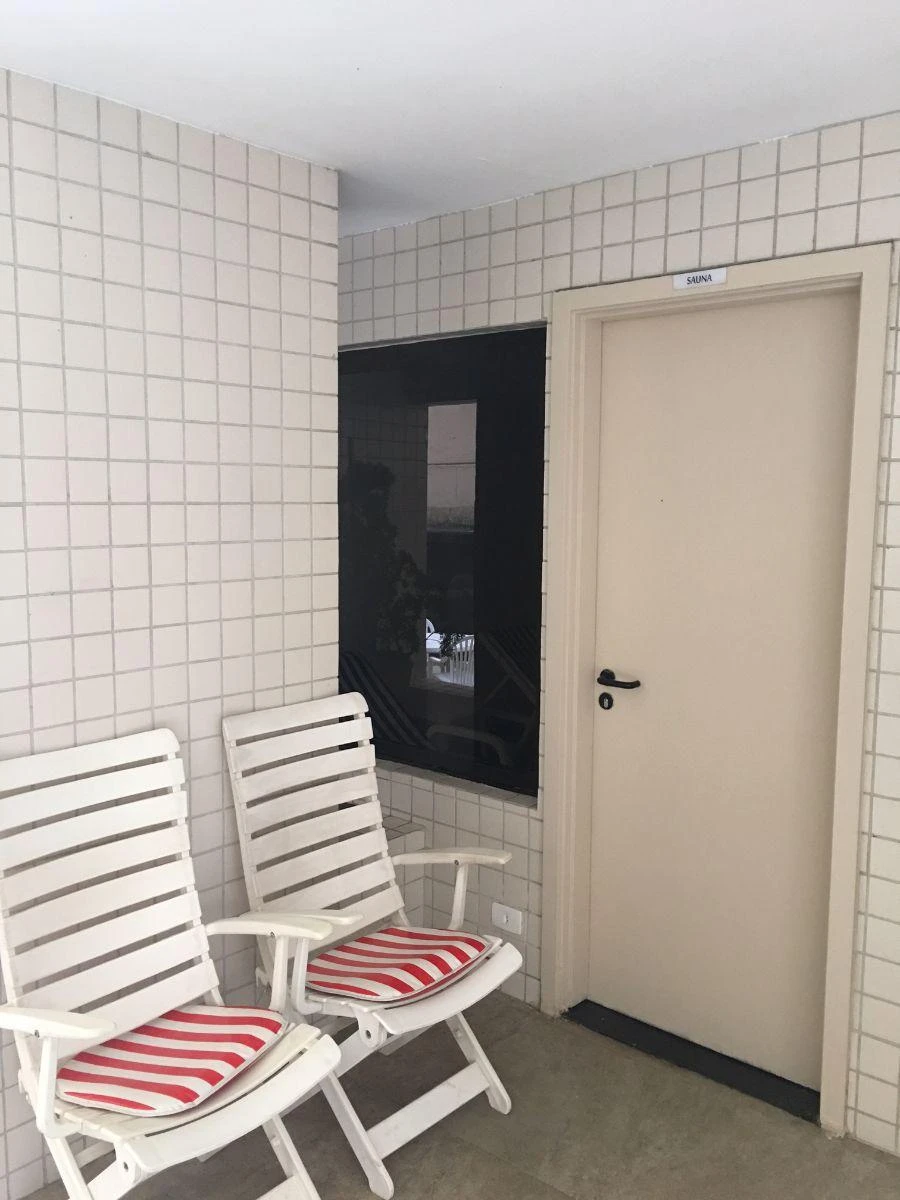Furnished 86 m² apartment with 2 en-suite bedrooms — photo 19