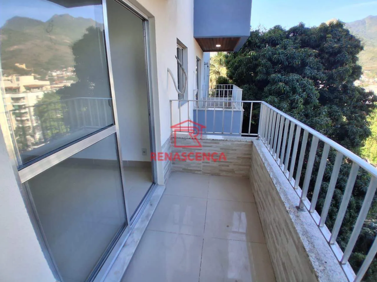 Apartamento com 3 quartos e cozinha integrada moderna — photo 9